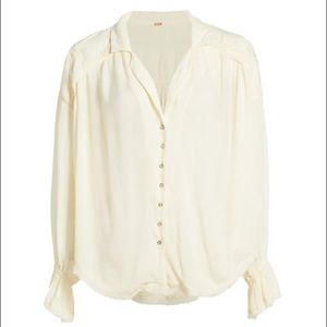Free People
Olivia Knotted Blouse